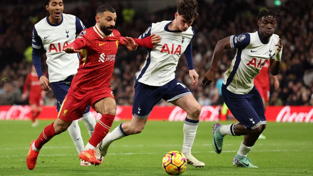 Head to Head Dan Prediksi Skor Akhir Liverpool vs Tottenham Pada Premier League 2025/26