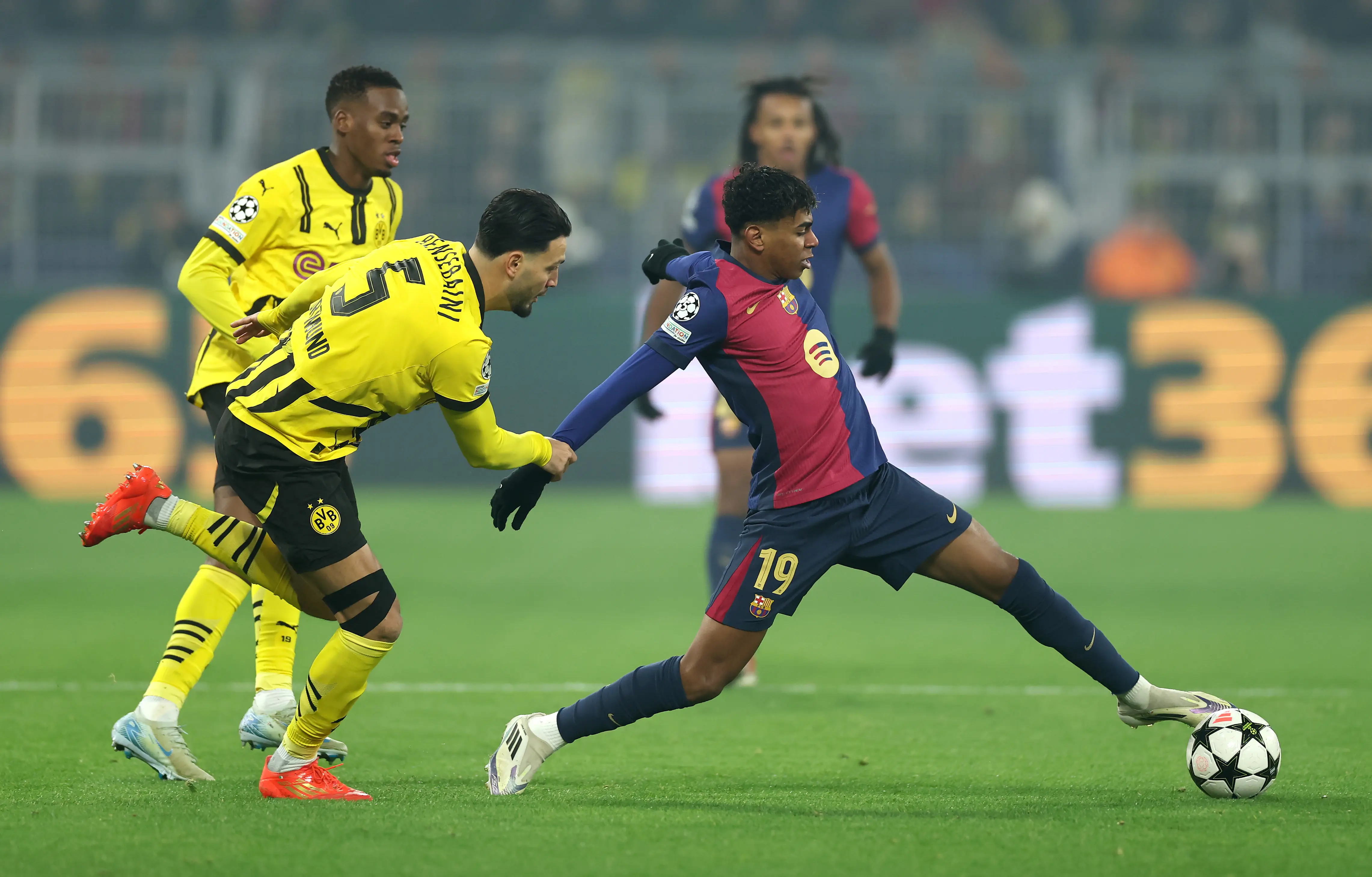 Hansi Flick Kemungkinan Akan Membuat Perubahan Pada Barcelona Saat Hadapi Dortmund
